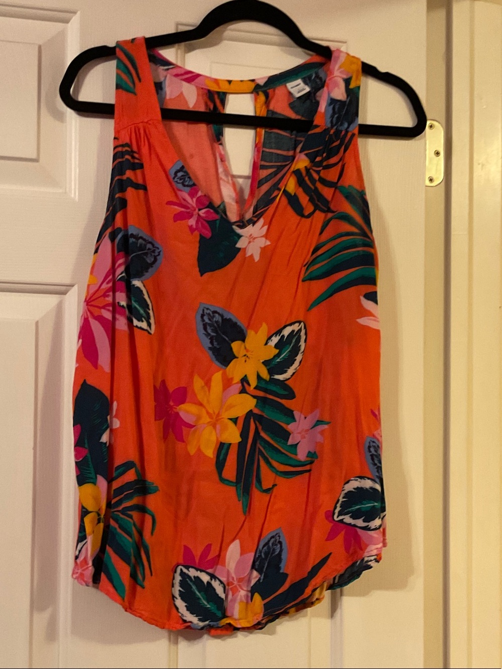 Old Navy Orange Tropical Floral Sleeveless V-Neck Tank
